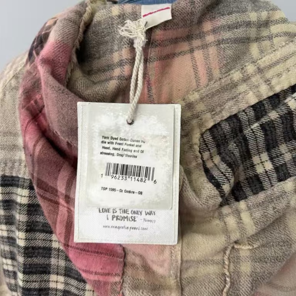 Magnolia Pearl Plaid Patchwork Cape - image 11